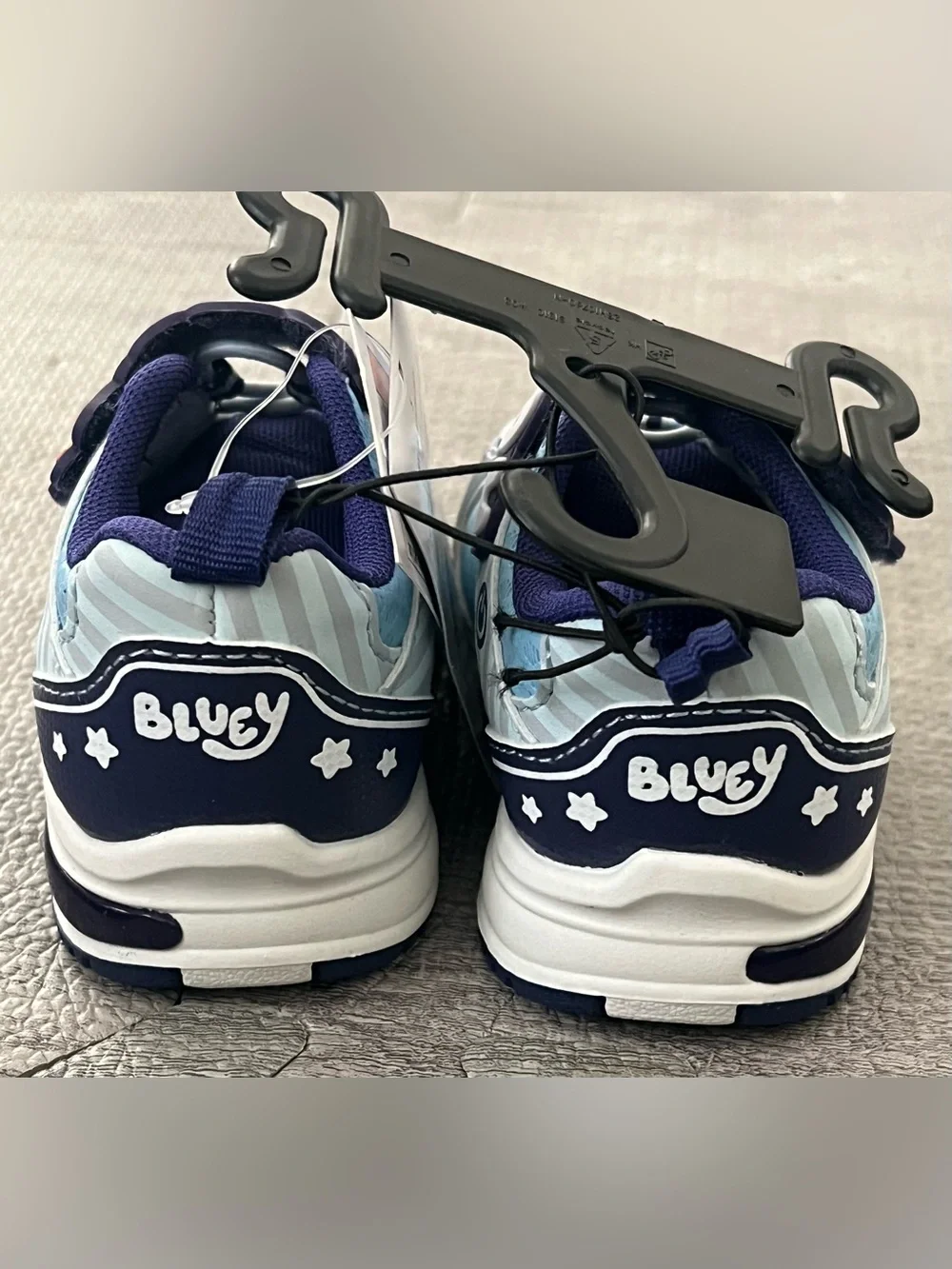 Ground Up Bluey Bingo Light Up Low Top Hook & Loop Unisex Kids Sneaker US 6